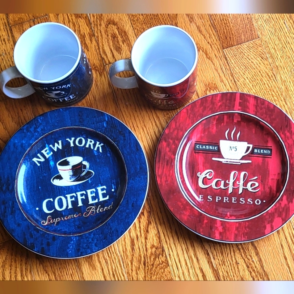 Sakura EUC set of 2 cups & 2 saucers